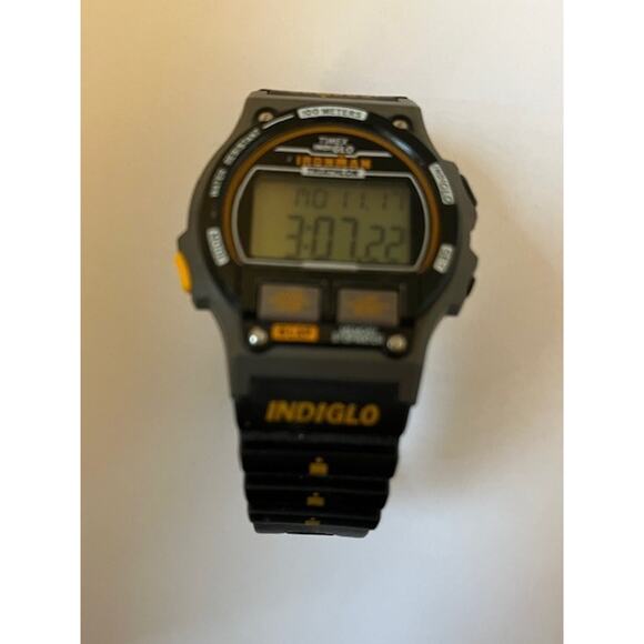 Vintage Timex Ironman Triathlon Men's Watch 746 Rubber Band (New Battery) - Picture 1 of 4